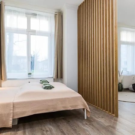 Traber Modern Gemuetlich Zentral Apartment
